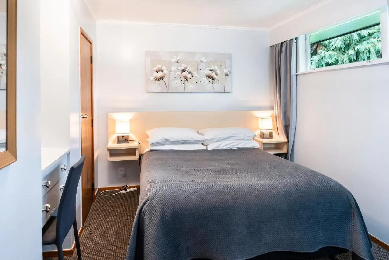Dunrovin Motel Taupo