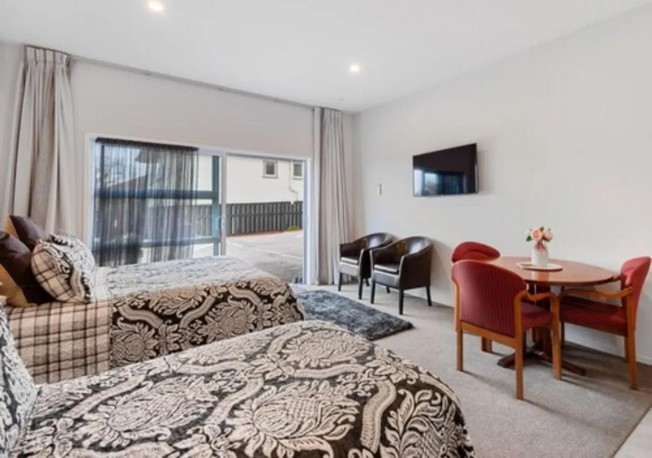 Dunrovin Motel Taupo