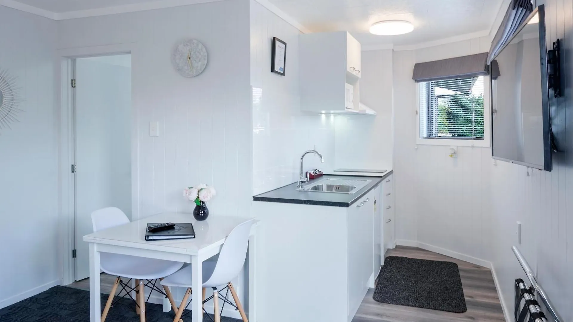 Dunrovin Motel Taupo