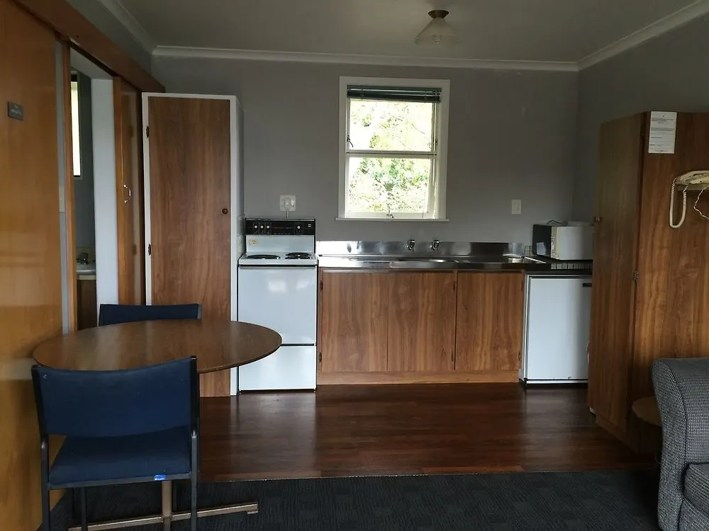 Dunrovin Motel Taupo