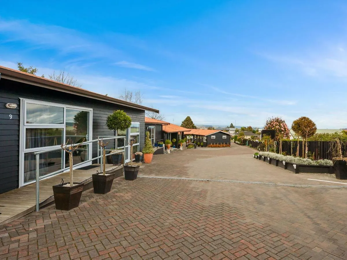 ****  Dunrovin Motel Taupo New Zealand