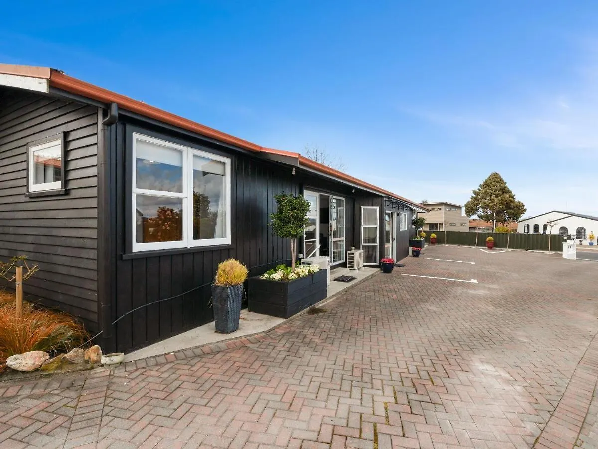 Dunrovin Motel Taupo